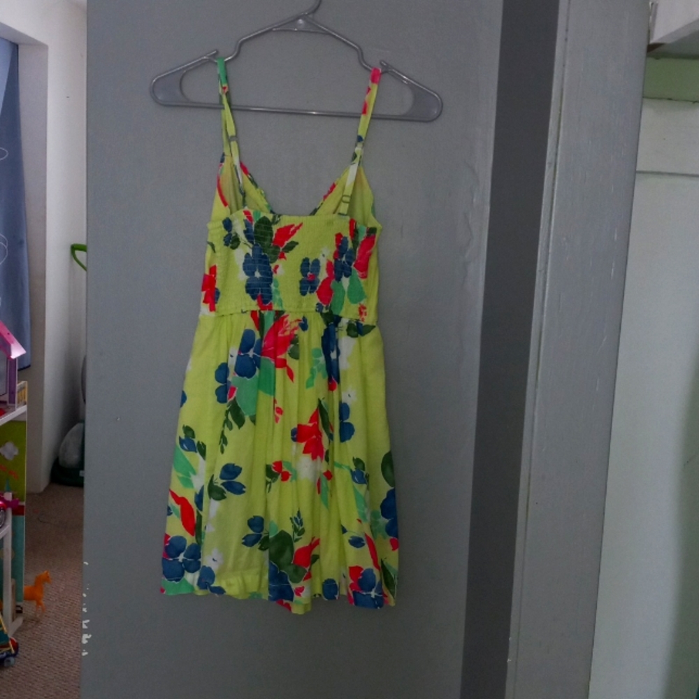 Dress - Picture 2 of 2
